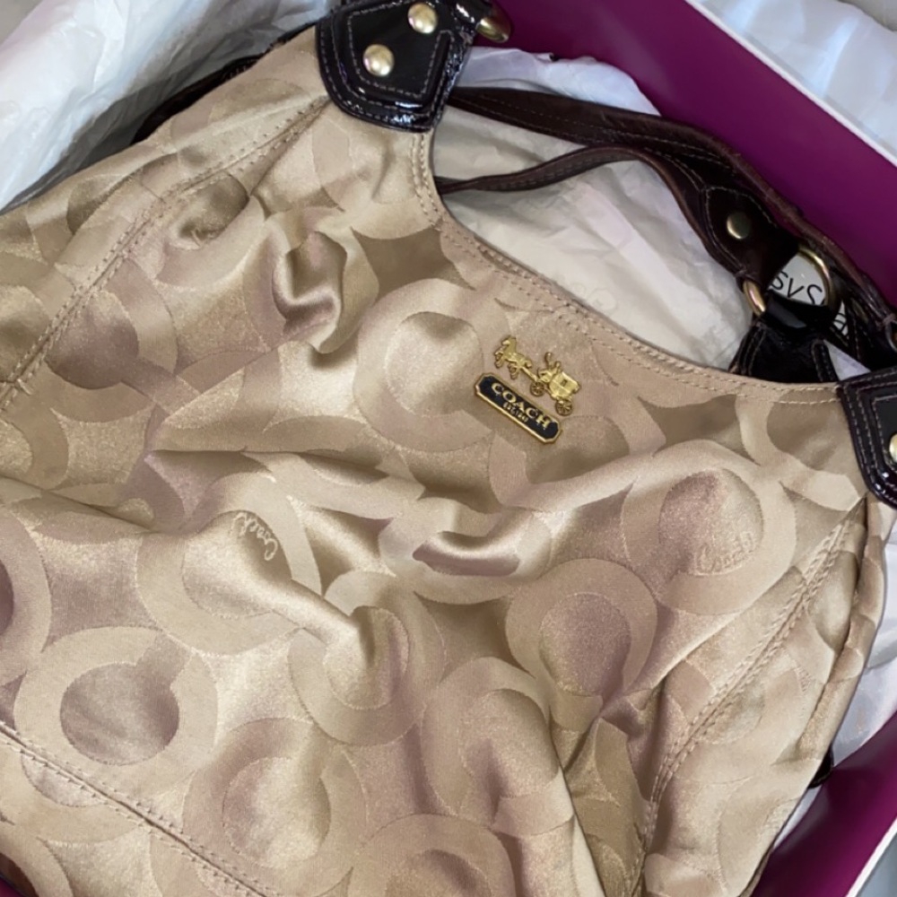 Coach Shoulder bag